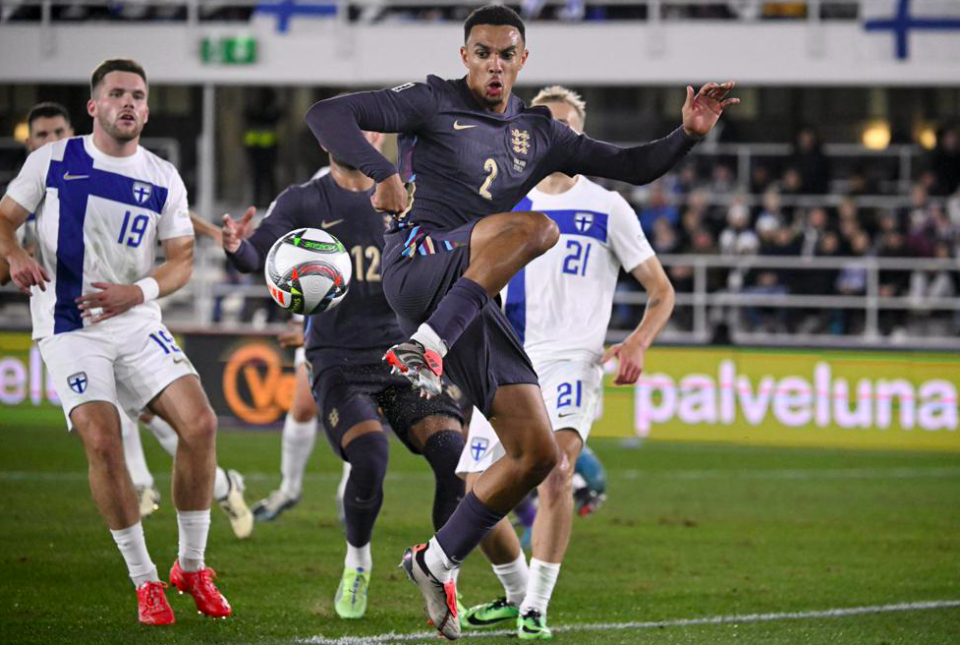 FIFA电竞选手爆冷获胜，专家预测失准