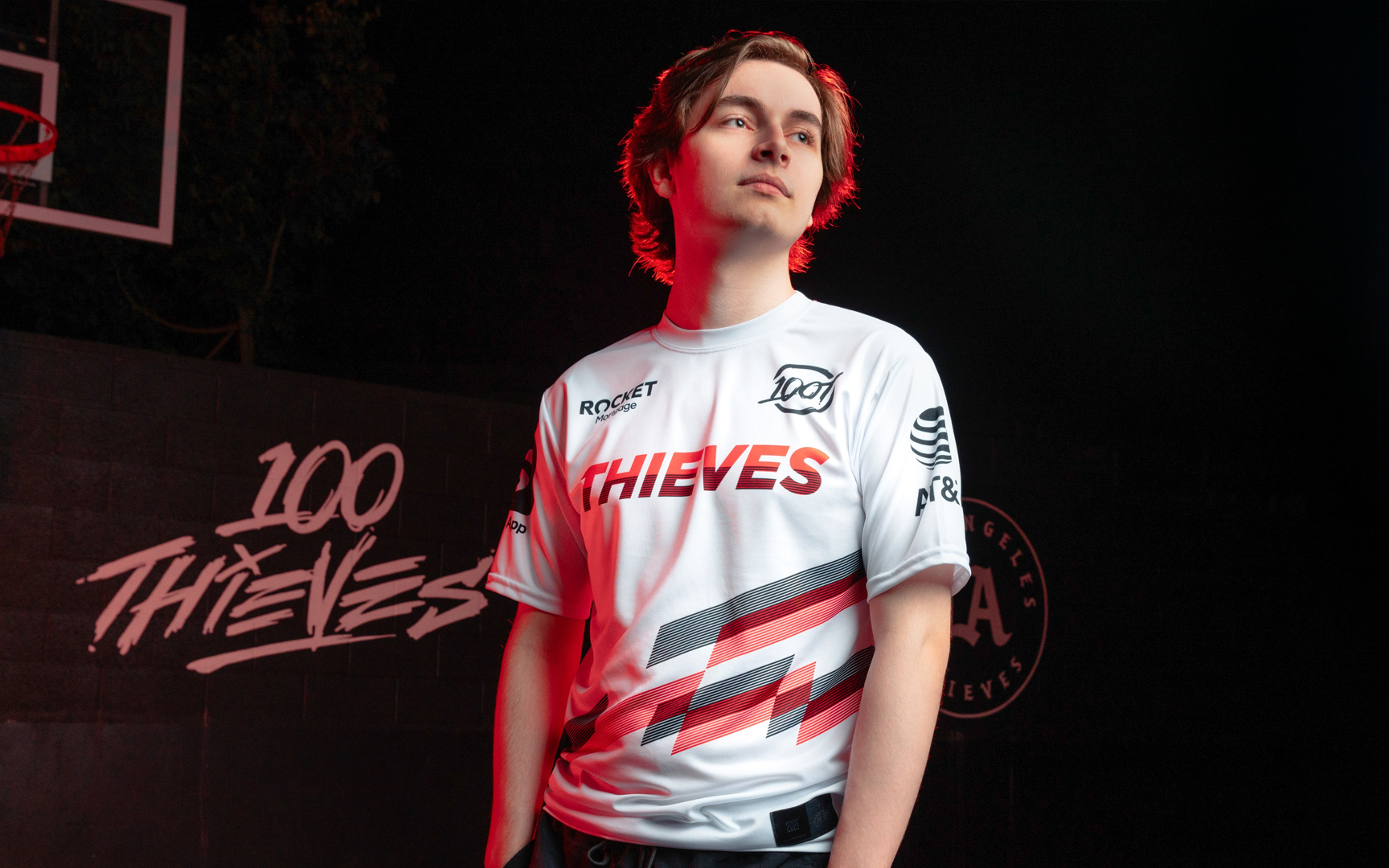 Valorant队主教练发声，誓言带队登顶