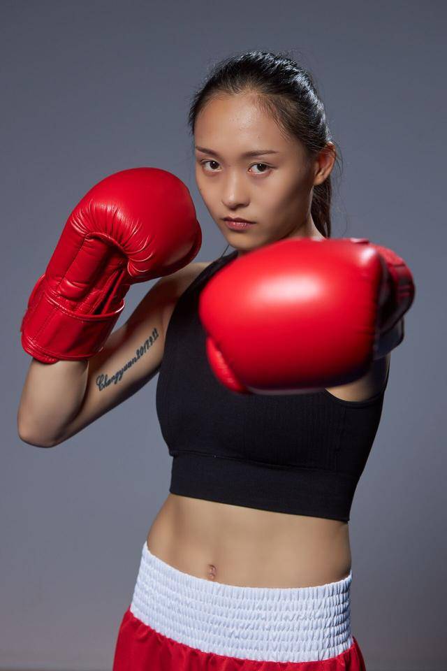 拳击队主教练发声，誓言带队登顶