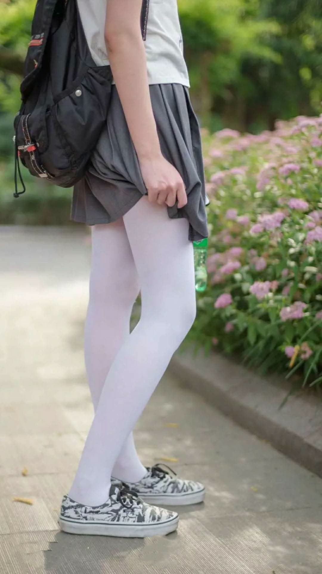 足球世界的多元魅力，从英超战术博弈到波兰队的火力全开
