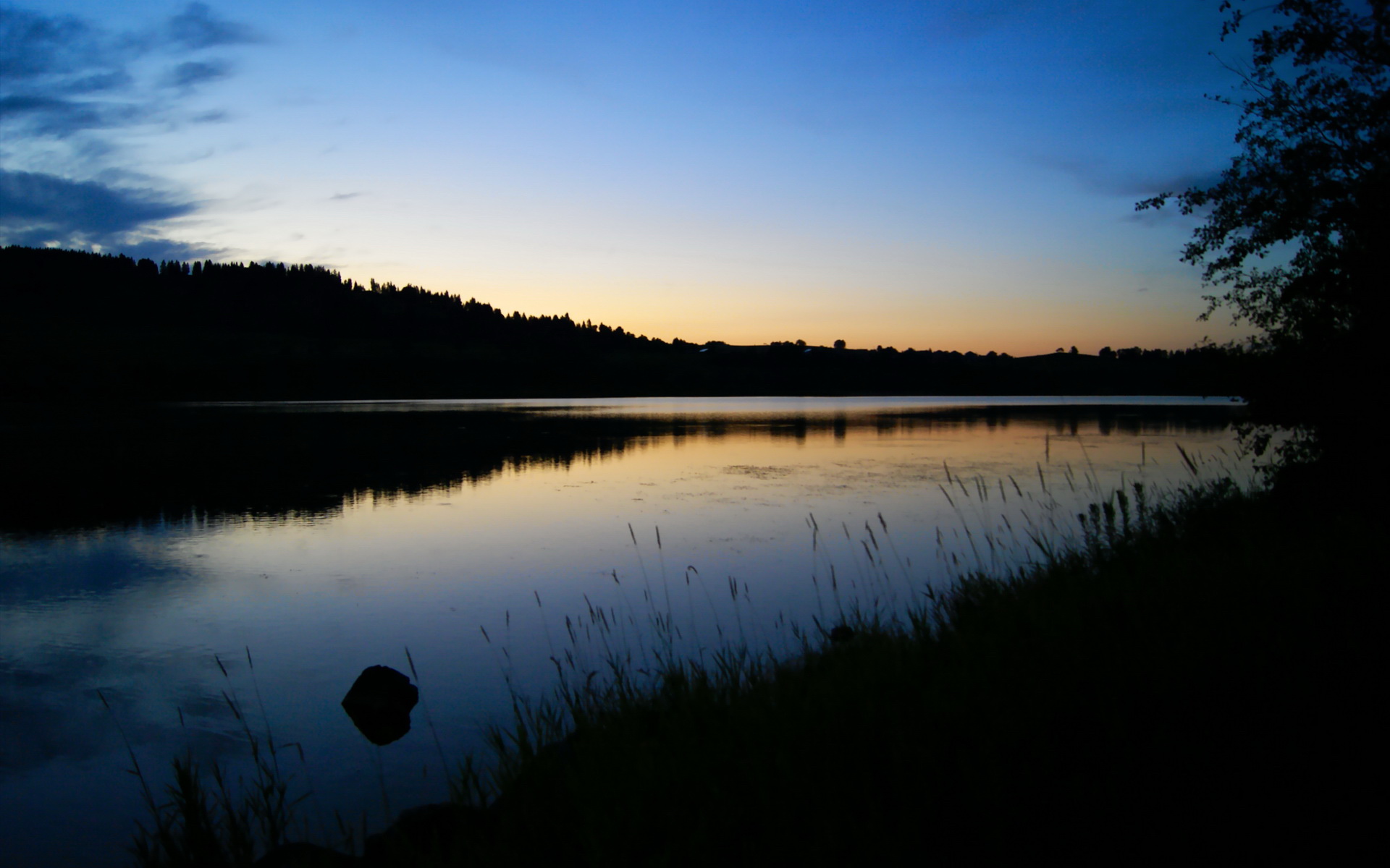 瞬间的永恒，从葡萄牙的闪电战到托尼的街道统治