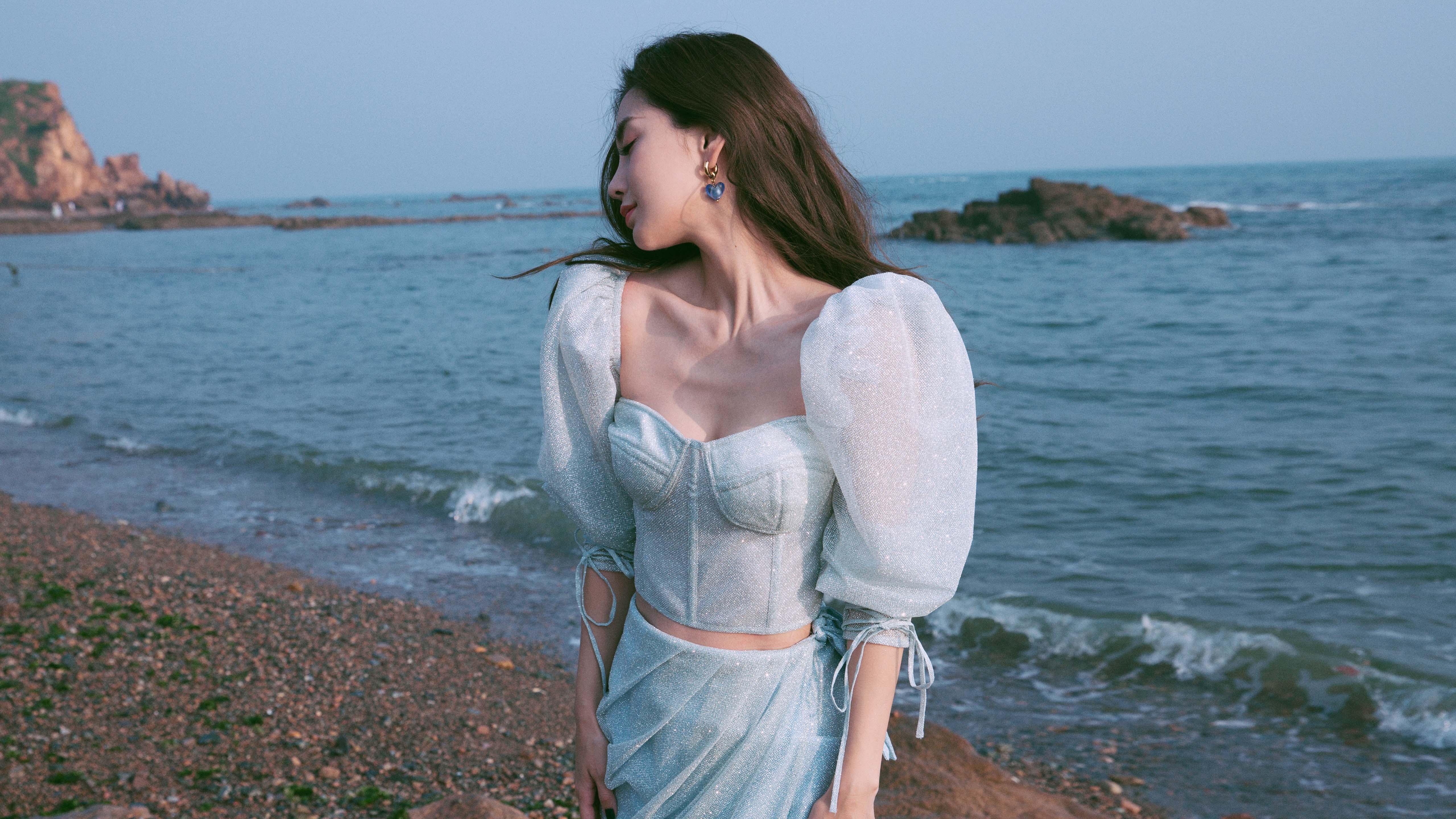 双城记,当勒布朗在伯纳乌扣篮,凯里于布鲁克林射出世界波