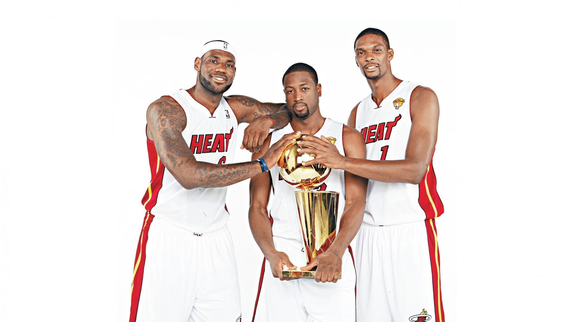 活塞数据风暴淹没老鹰，文班亚马赛后评分面板彻底过载