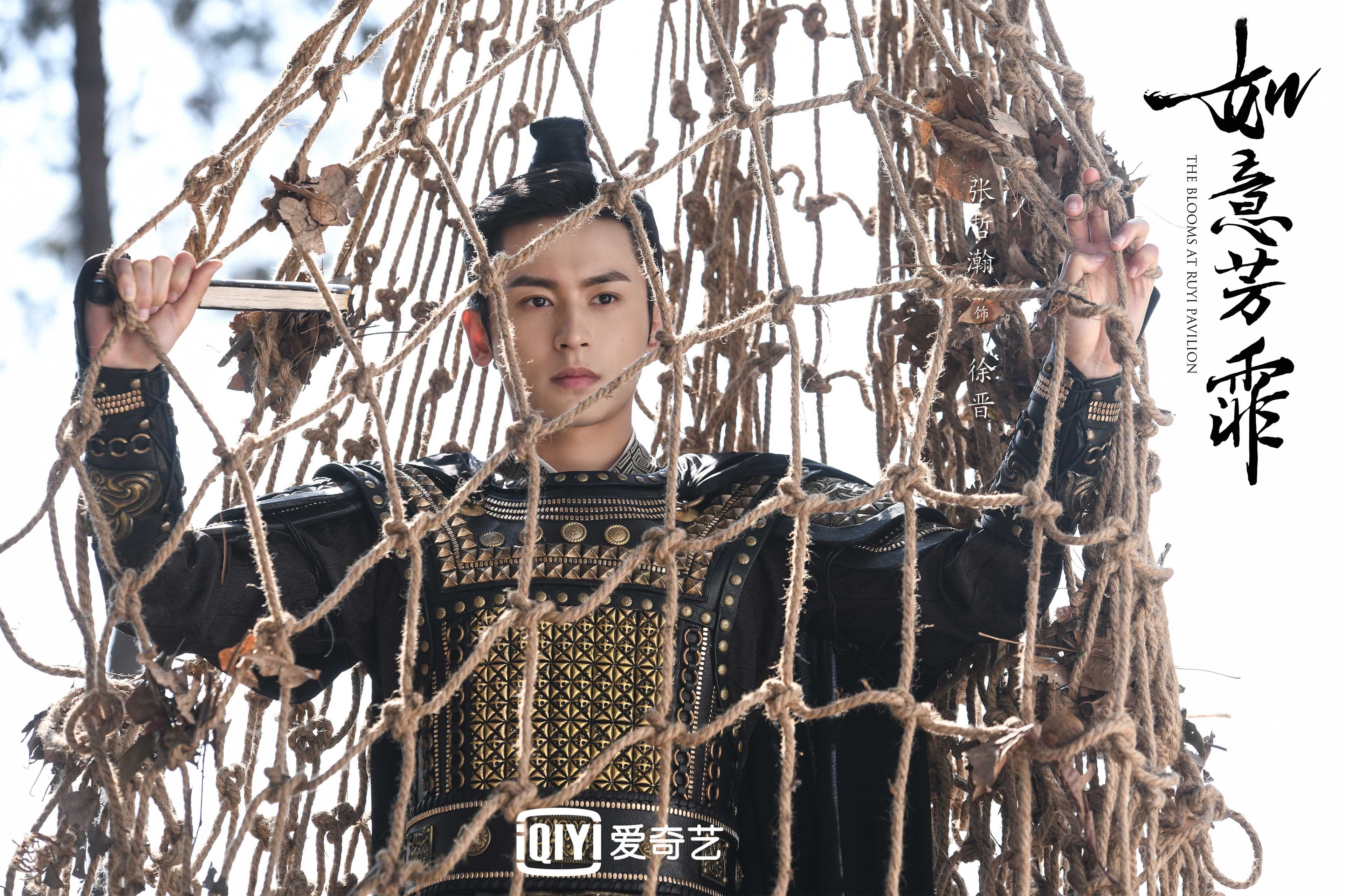 土耳其游魂撞上意大利叹息墙，暴雨之夜，富安健洋写下亚洲后卫史诗